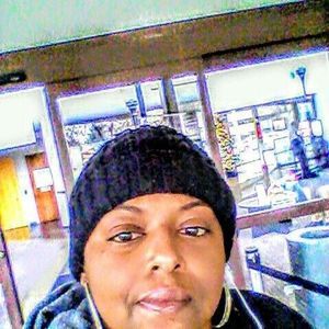 Meet your Posher, Alana